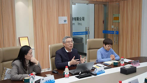 JJB竞技宝生物医药创始人&CEO陈春麟博士，药效部执行主任董文心博士，公司事务部总监周南梅等